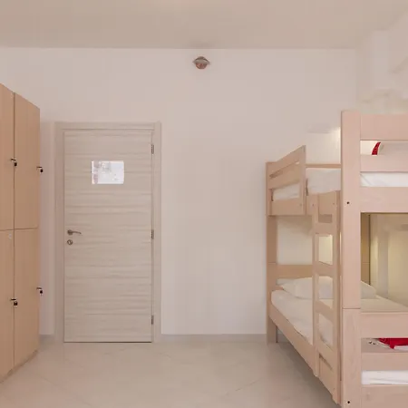 Hostel Free Bird (Adults Only)-2